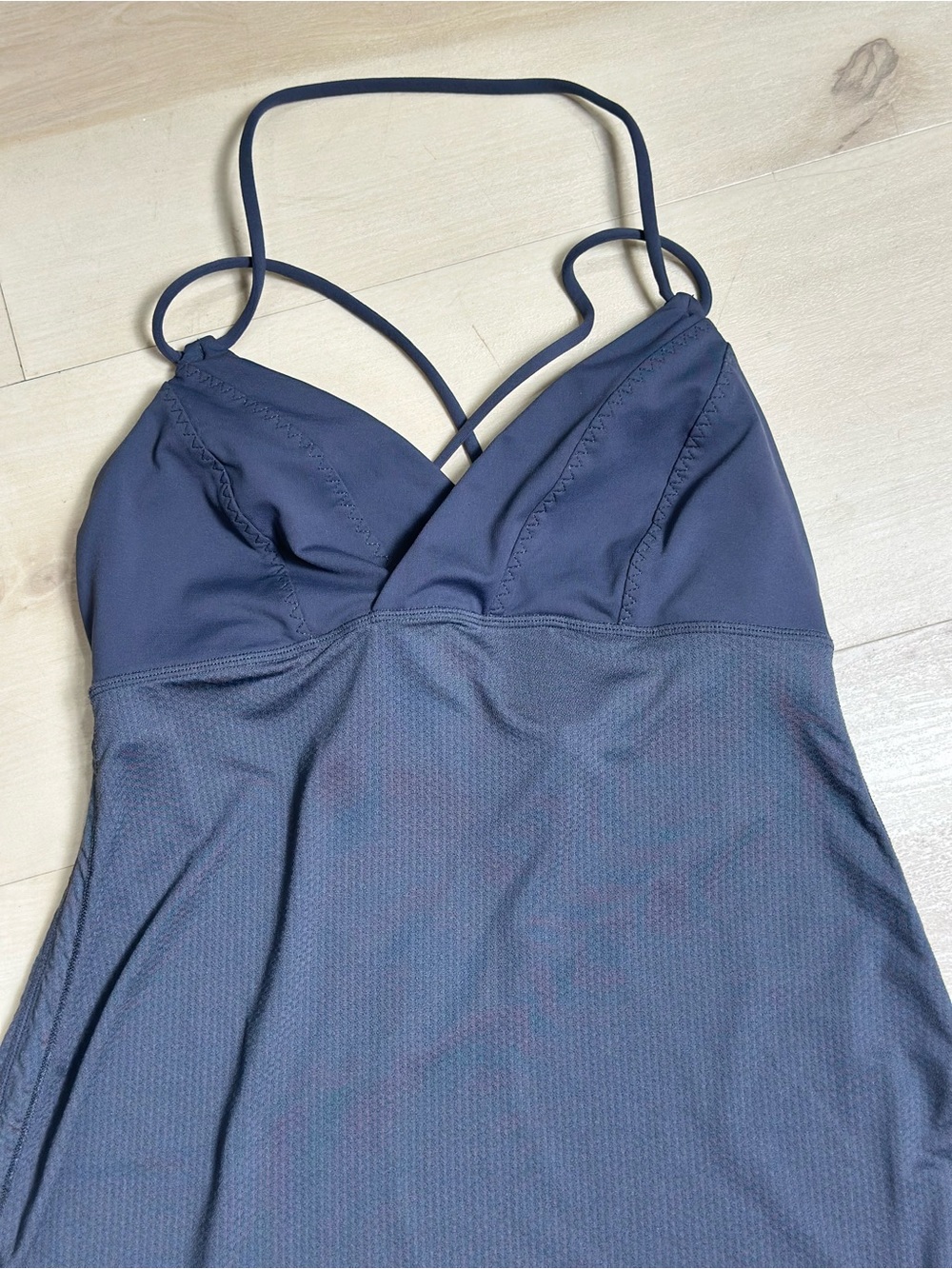 Lululemon Integrity Hot Tank Coal Sz 10 Athletic  yoga lightweight quick drying - Picture 7 of 12